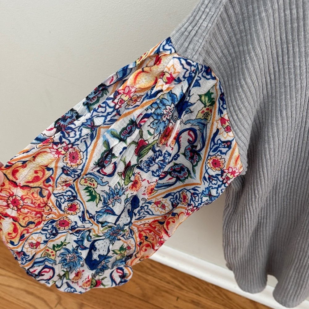 Easel Gray Top with Colorful Floral Sleeves - Picture 2 of 4